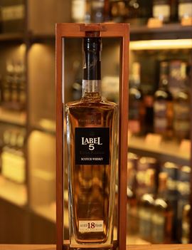 Label 5 18yo Extra Premium