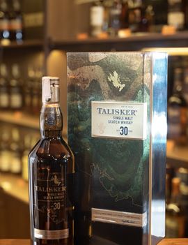 Talisker 30yo Single Malt (bản 2021)