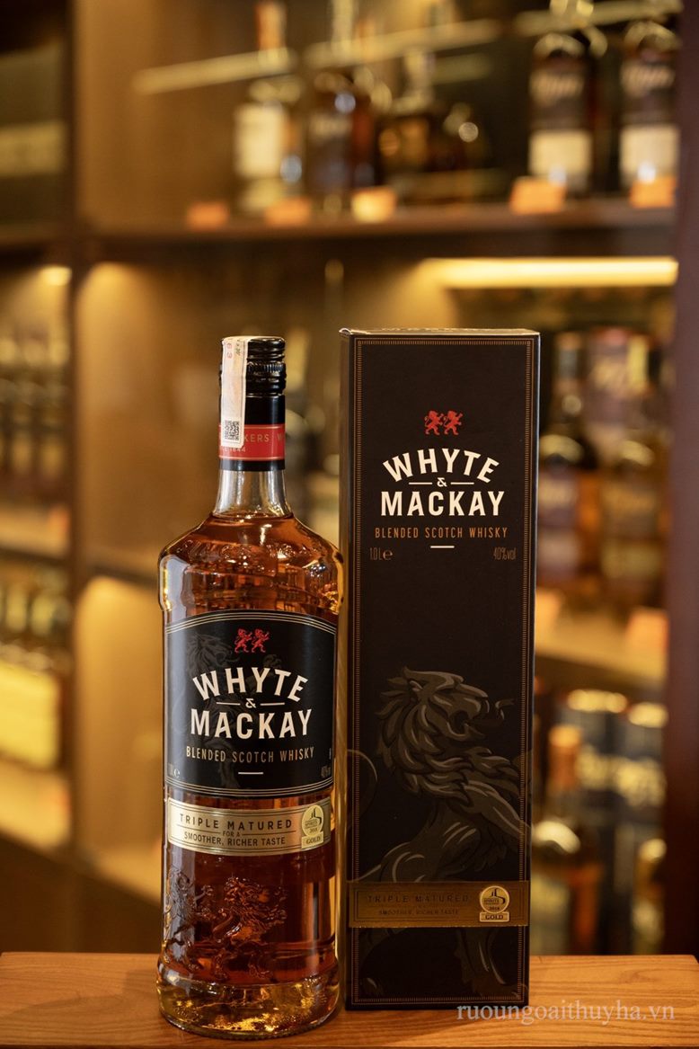 Whyte & Mackay Triple Matured Blended Scotch Whisky