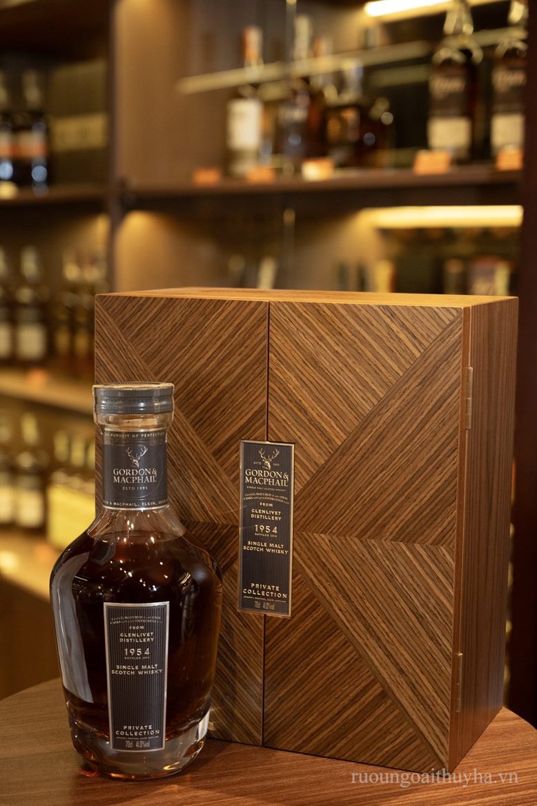 Gordon & MacPhail Private Collection Glenlivet 1954