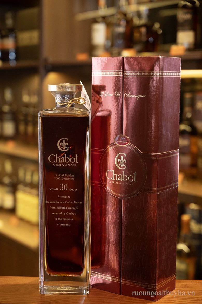 Chabot 30yo Armagnac (bình decanter, hộp đỏ)