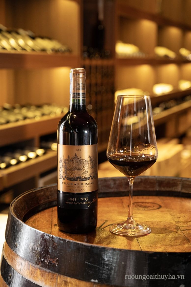 Château d'Issan 2015 (nhãn kỷ niệm 70 năm)