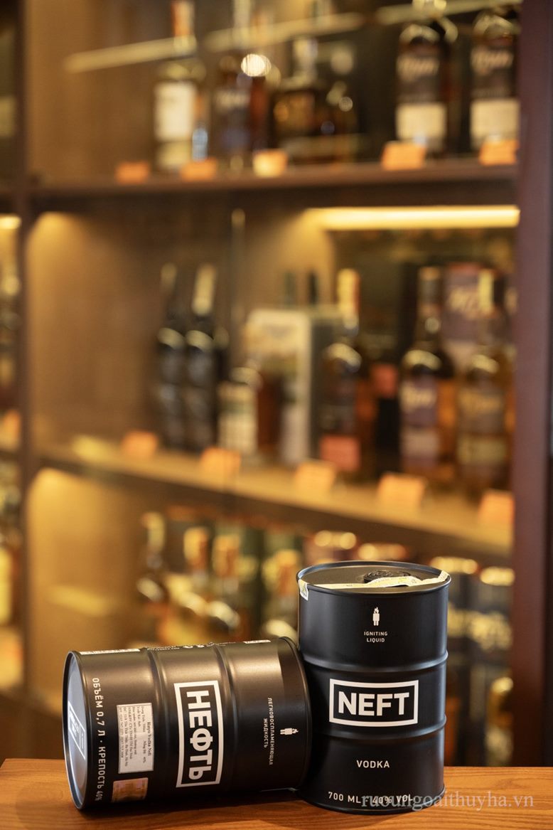 Neft Vodka (vỏ thùng phuy)