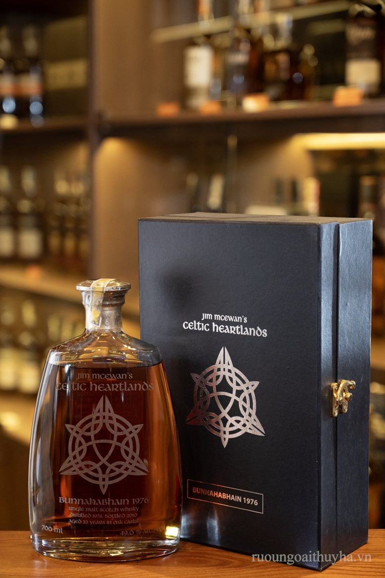 Celtic Heartlands Bunnahabhain 1976 33yo Islay Single Malt